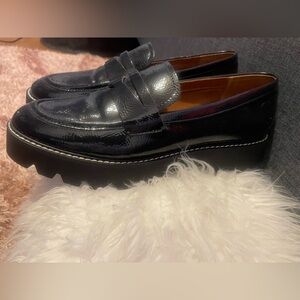 Navy blue pat loafers 💙